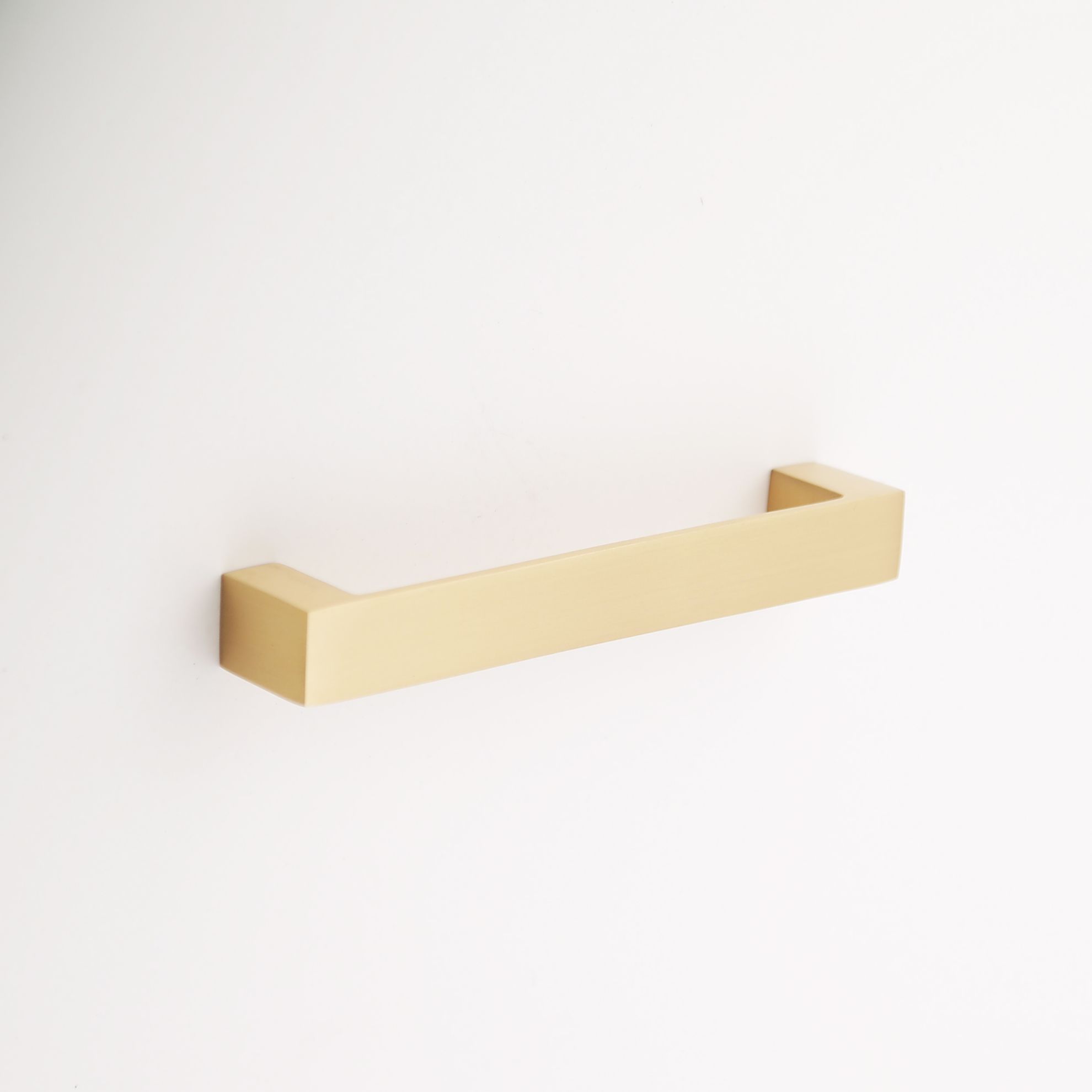Aria Solid Brass Cabinet Pull