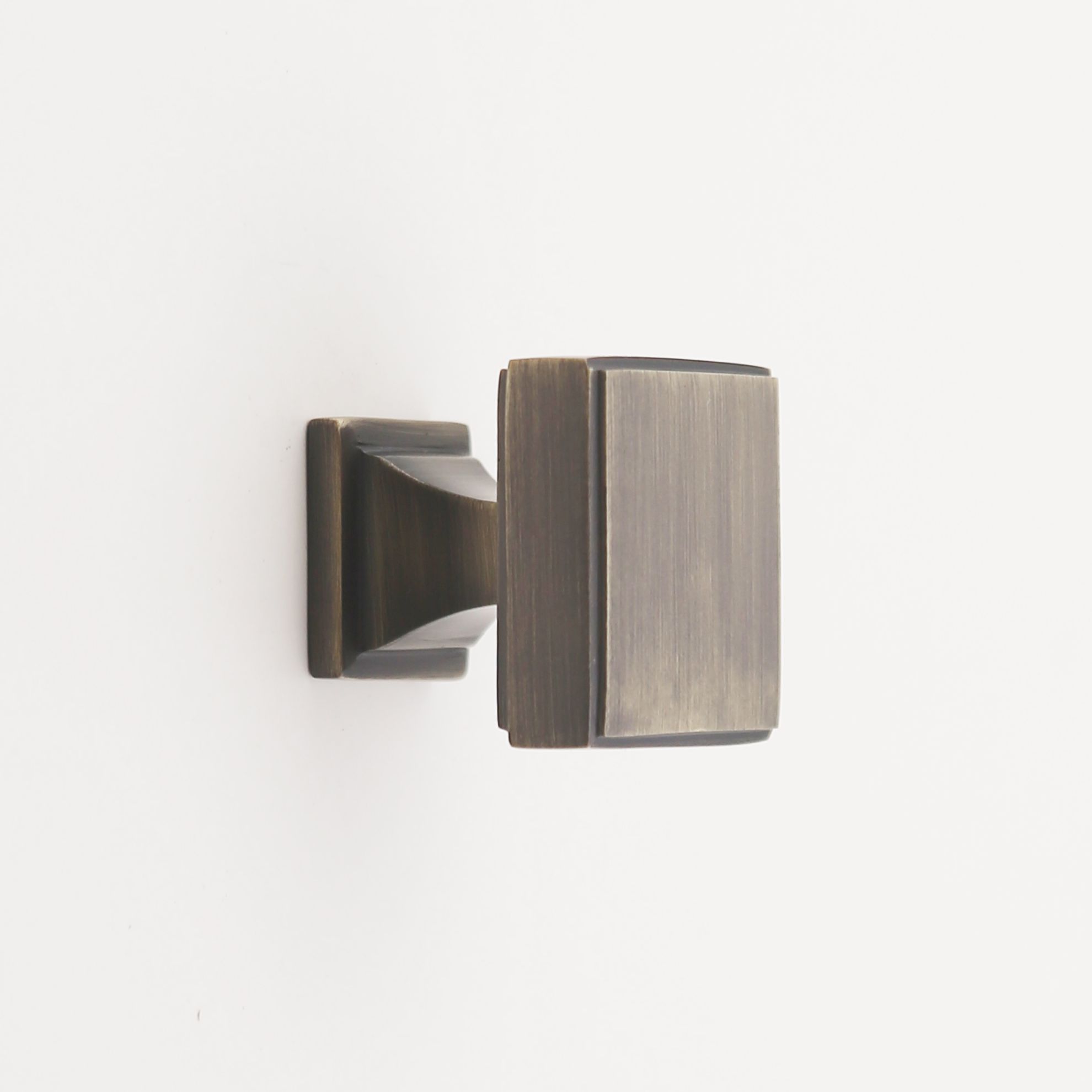 Everett Solid Brass Cabinet Knob